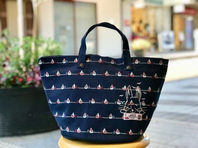 商品名をここに入れます